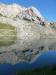 Réflexions avec regard en arrière sur le lac